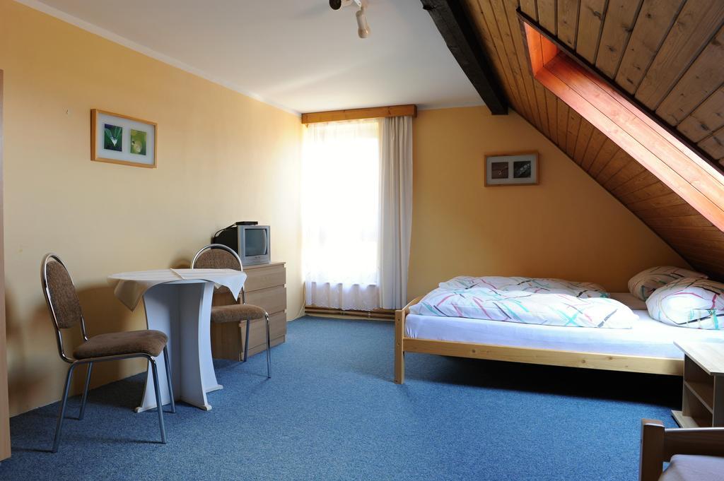 Penzion Alpina Liberec Room photo